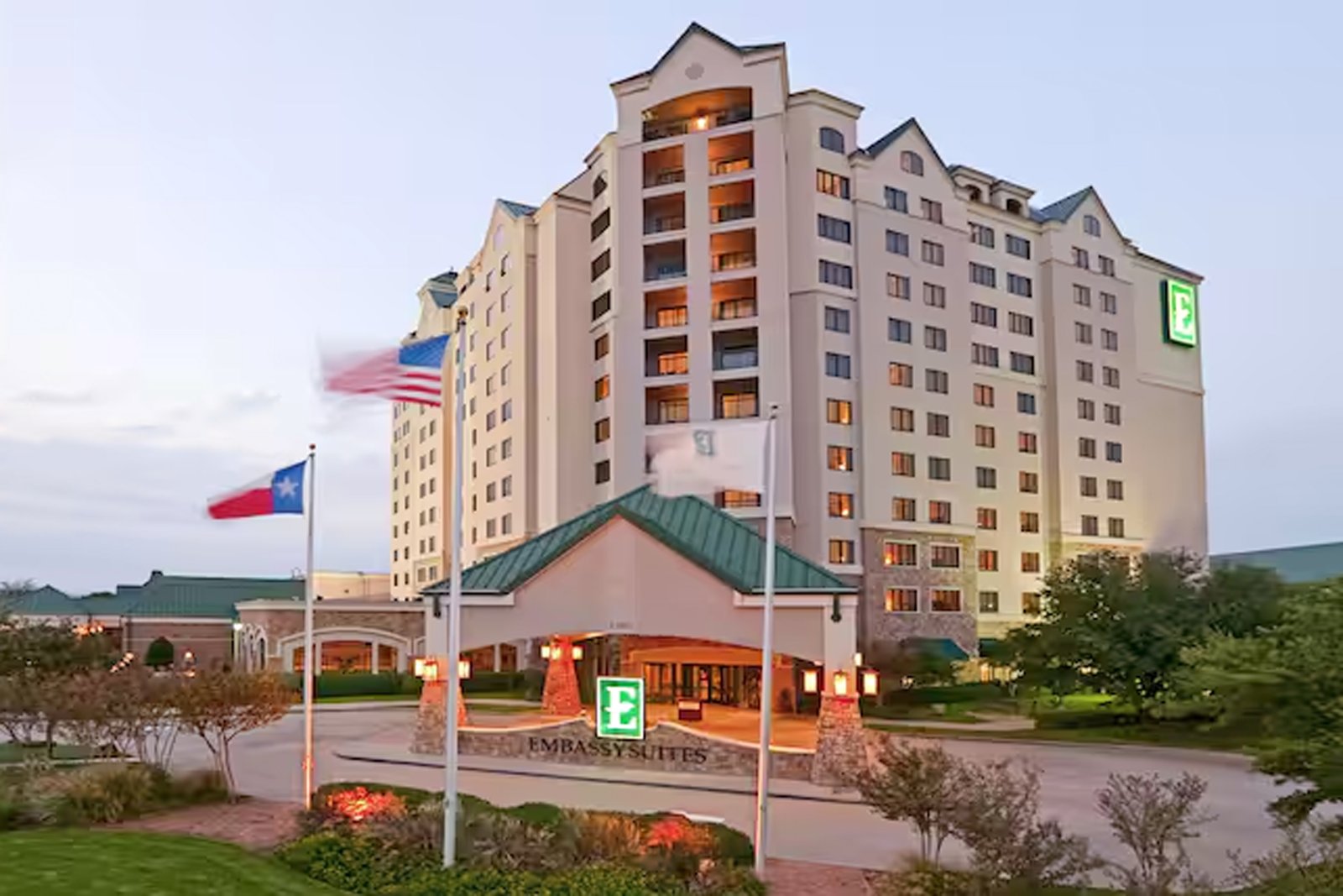 Embassy Suites by Hilton DFW Airport North